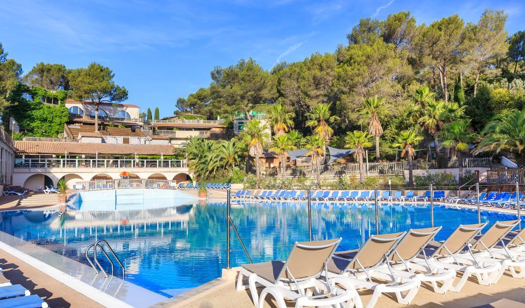 Frantheor Frejus 5 Etoiles Hotel Exterior photo
