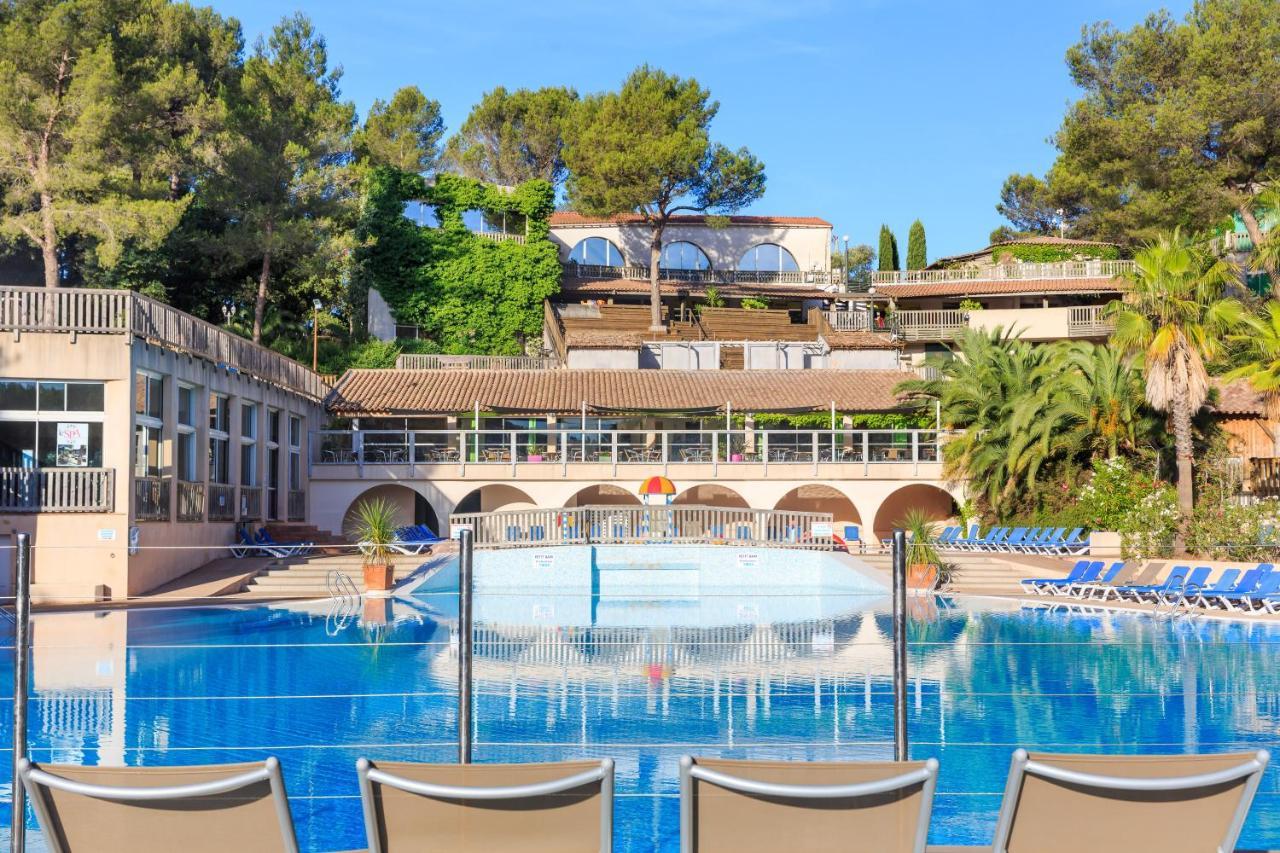 Frantheor Frejus 5 Etoiles Hotel Exterior photo